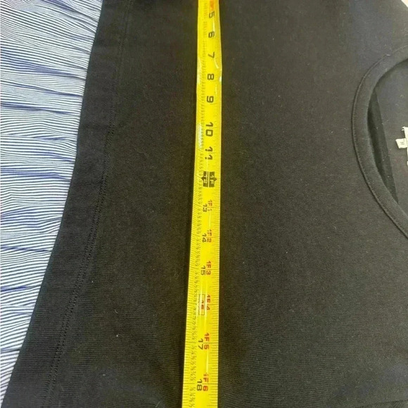 Kinly poplin top black with blue & white stripes bell sleeves size medium - Picture 3 of 4